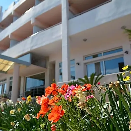 Hotel Glarentza 3*