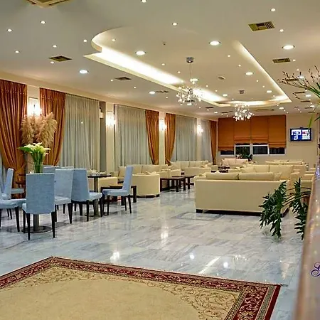 Glarentza Hotel 3*